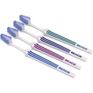 REACH® Advanced Design Soft Toothbrush (6 ct)
